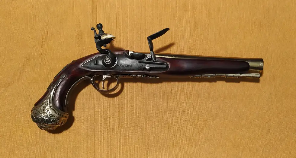 Replika křesadlové pistole George Washingtona
