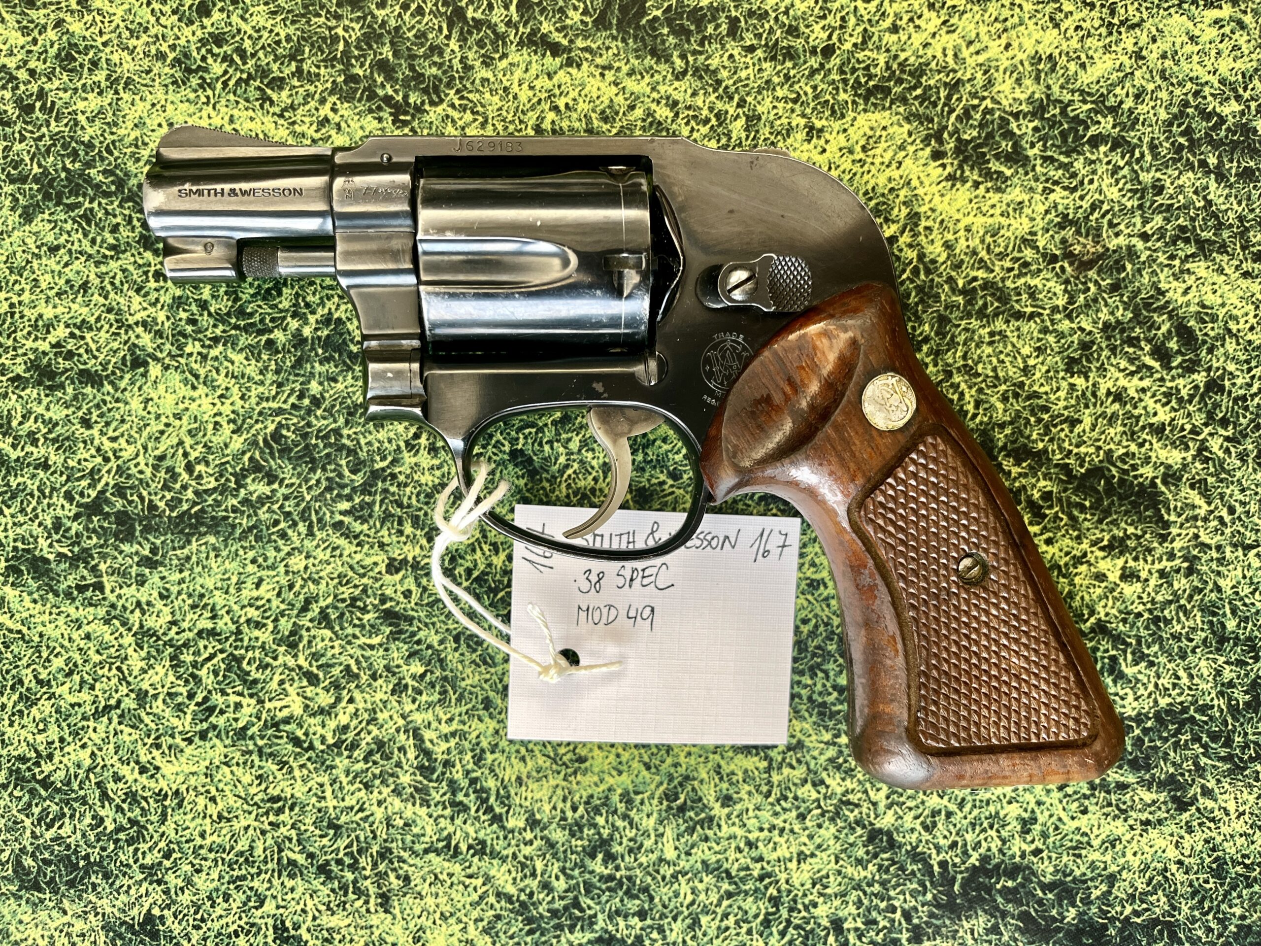 Smith & Wesson Model 49 Bodyguard, .38 spec.
