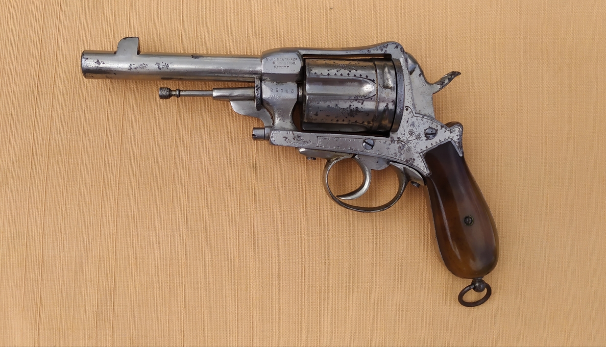 revolver Gasser Vero Montenegro