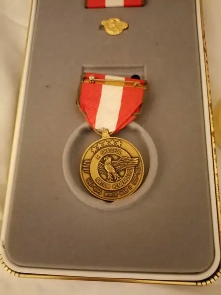 US medaile v etui